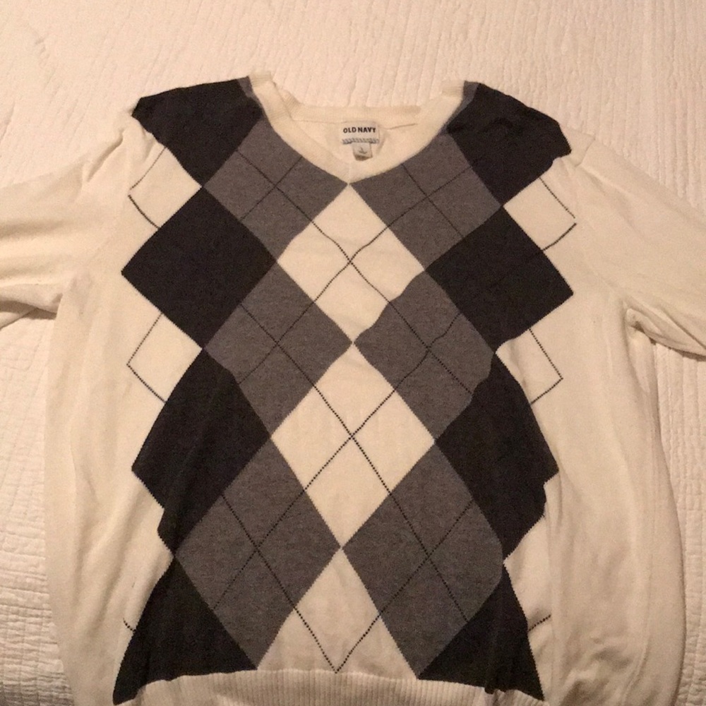 Crew neck sweater size large. Very comfortable